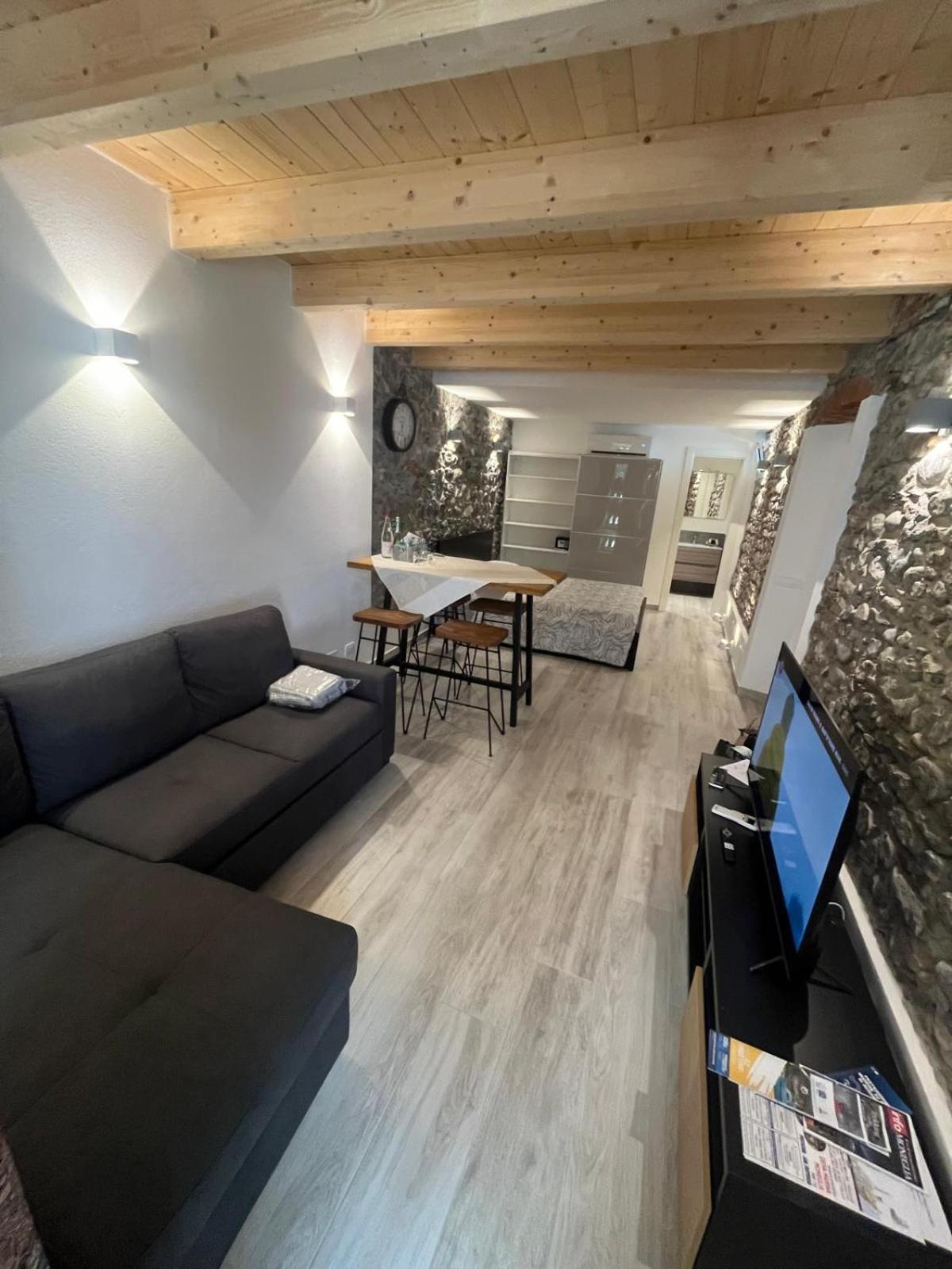 Апартаменти Loft Sofia A Pochi Metri Dal Mare Монелья Екстер'єр фото